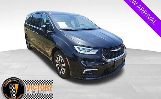 2024 Chrysler Pacifica Select