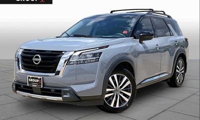 2022 Nissan Pathfinder Platinum