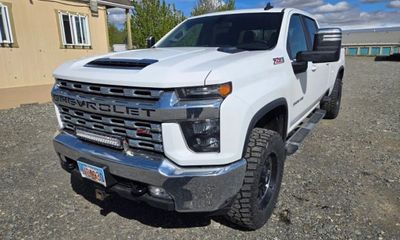 2022 Chevrolet Silverado HD LT