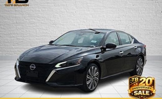 2024 Nissan Altima SV