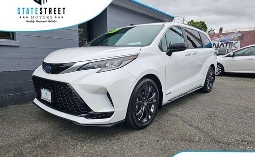 2021 Toyota Sienna LE
