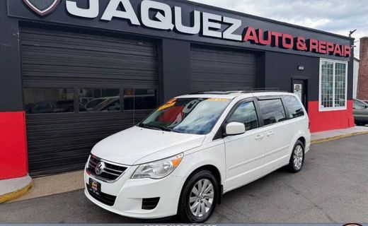 2012 Volkswagen Routan SEL