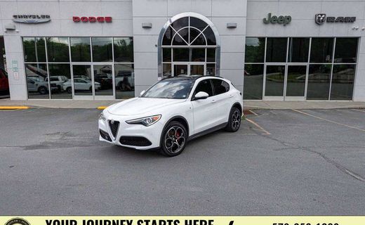 2023 Alfa Romeo Stelvio TI