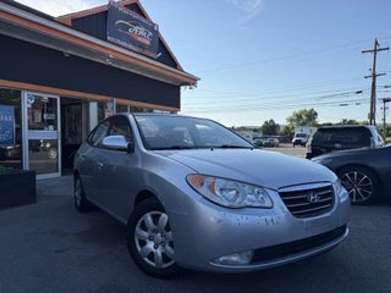 2008 Hyundai Elantra — a typically priced live listing