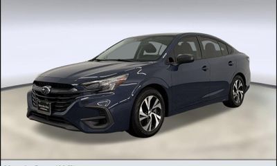 2025 Subaru Legacy Base