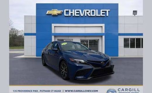 2024 Toyota Camry SE