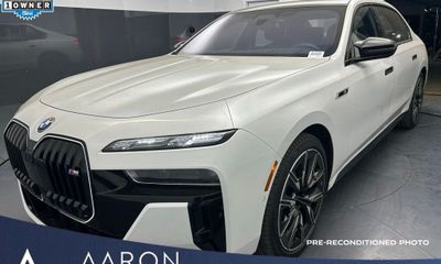 2025 BMW I7 M70