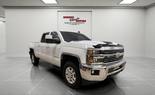 2017 Chevrolet Silverado LT