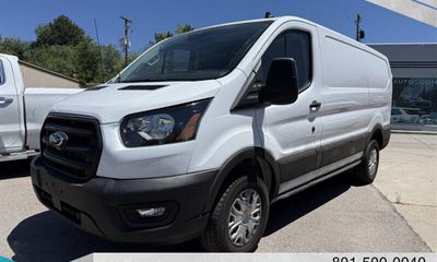 2025 Ford Transit LOW Roof