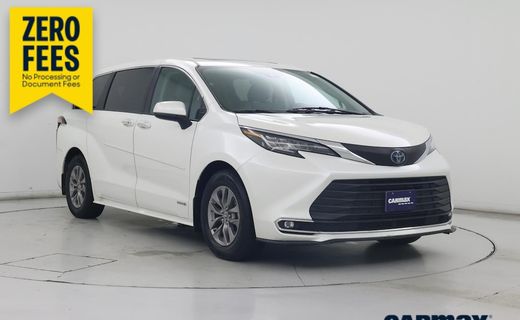 2021 Toyota Sienna XLE