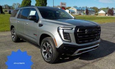 2026 GMC Yukon XL Denali