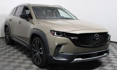 2023 Mazda CX-50 Premium Plus