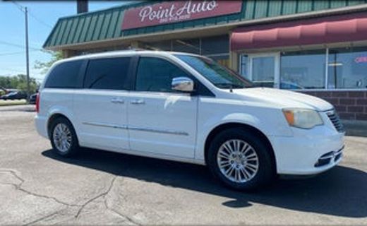 2011 Chrysler Town AND Country Limited