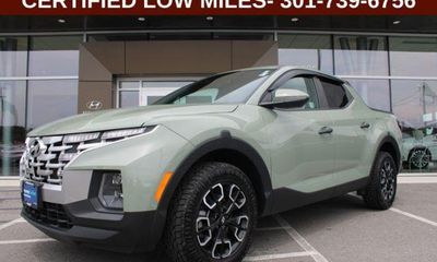 2024 Hyundai Santa Cruz SEL Base