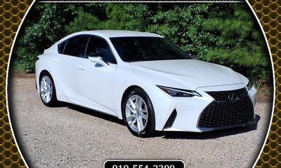 2022 Lexus IS 300 Base
