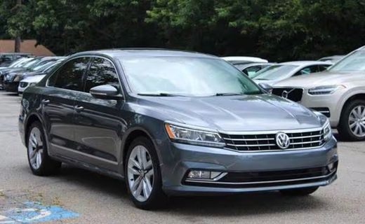2017 Volkswagen Passat SE