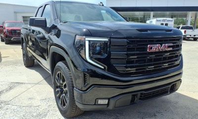 2026 GMC Sierra SLT