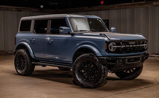 2024 Ford Bronco Outer Banks