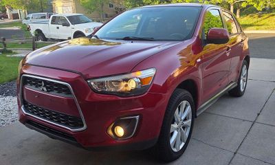 2015 Mitsubishi Outlander Sport ES SE