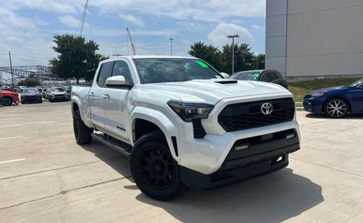 2024 Toyota Tacoma TRD Sport