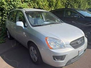 2009 Kia Rondo UN