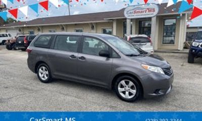 2015 Toyota Sienna L 7 Passenger