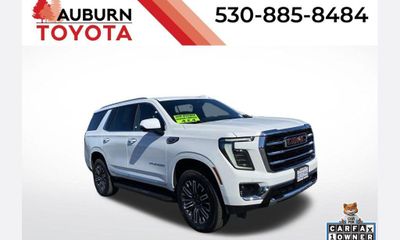 2025 GMC Yukon Elevation
