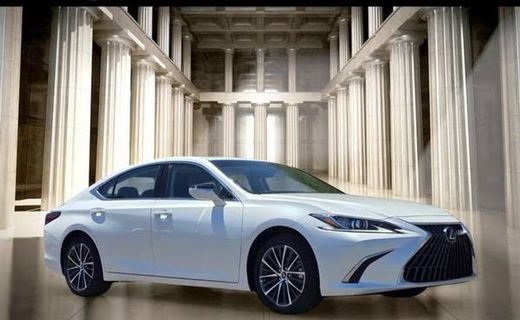 2025 Lexus ES 300H Premium