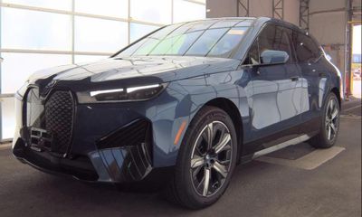 2024 BMW IX xDrive50