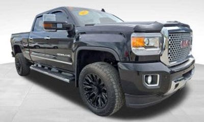 2017 GMC Sierra Denali