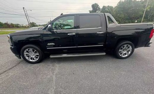 2017 Chevrolet Silverado High Country