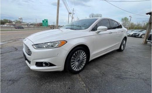 2013 Ford Fusion SE
