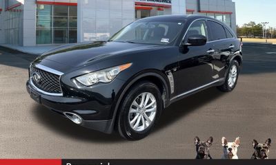 2017 Infiniti QX70 Base