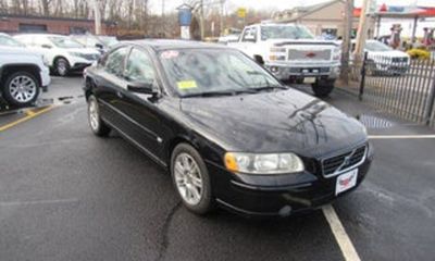 2005 Volvo S60 25T