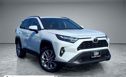 2024 Toyota RAV4 XLE Premium