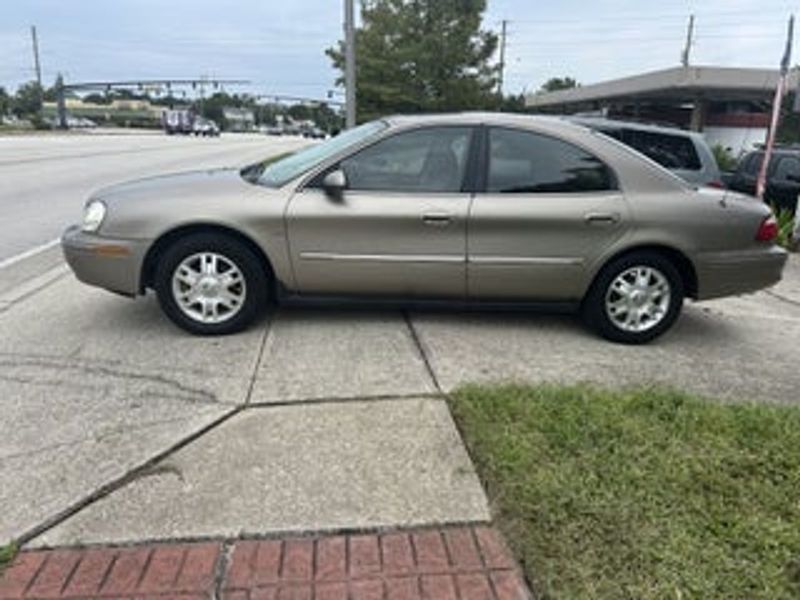 2005 Mercury Sable — a typically priced live listing
