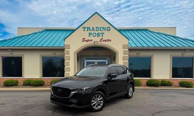 2023 Mazda CX-5 Preferred Package