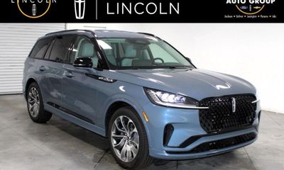 2026 Lincoln Aviator Base