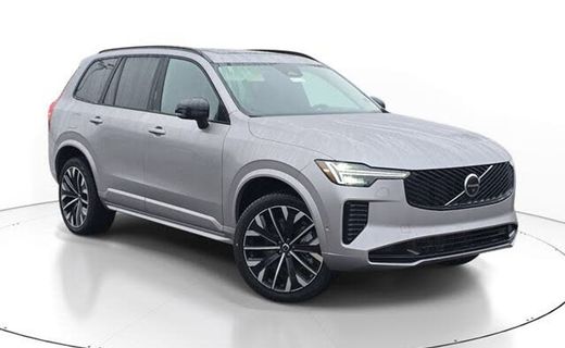 2026 Volvo XC90 Ultra Dark