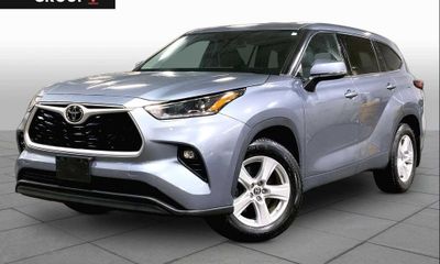 2021 Toyota Highlander LE