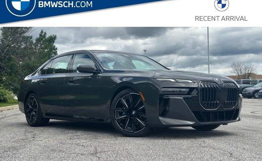 2026 BMW 740I