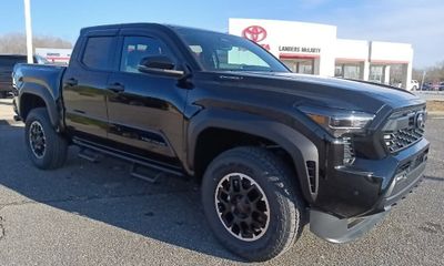 2026 Toyota Tacoma TRD OFF Road
