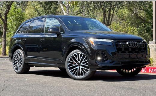2026 Audi SQ7 Quattro Prestige