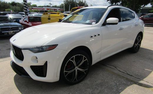 2019 Maserati Levante Sport