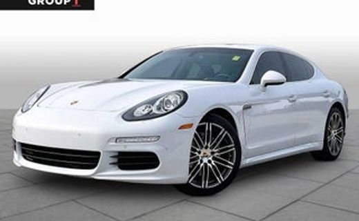 2016 Porsche Panamera