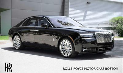 2027 Rolls-Royce Ghost RR