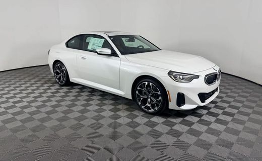 2026 BMW 230i
