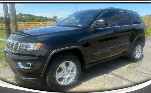 2017 Jeep Grand Cherokee Laredo