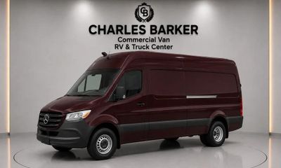 2025 Mercedes-Benz Sprinter 907 VS30