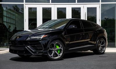 2022 Lamborghini Urus